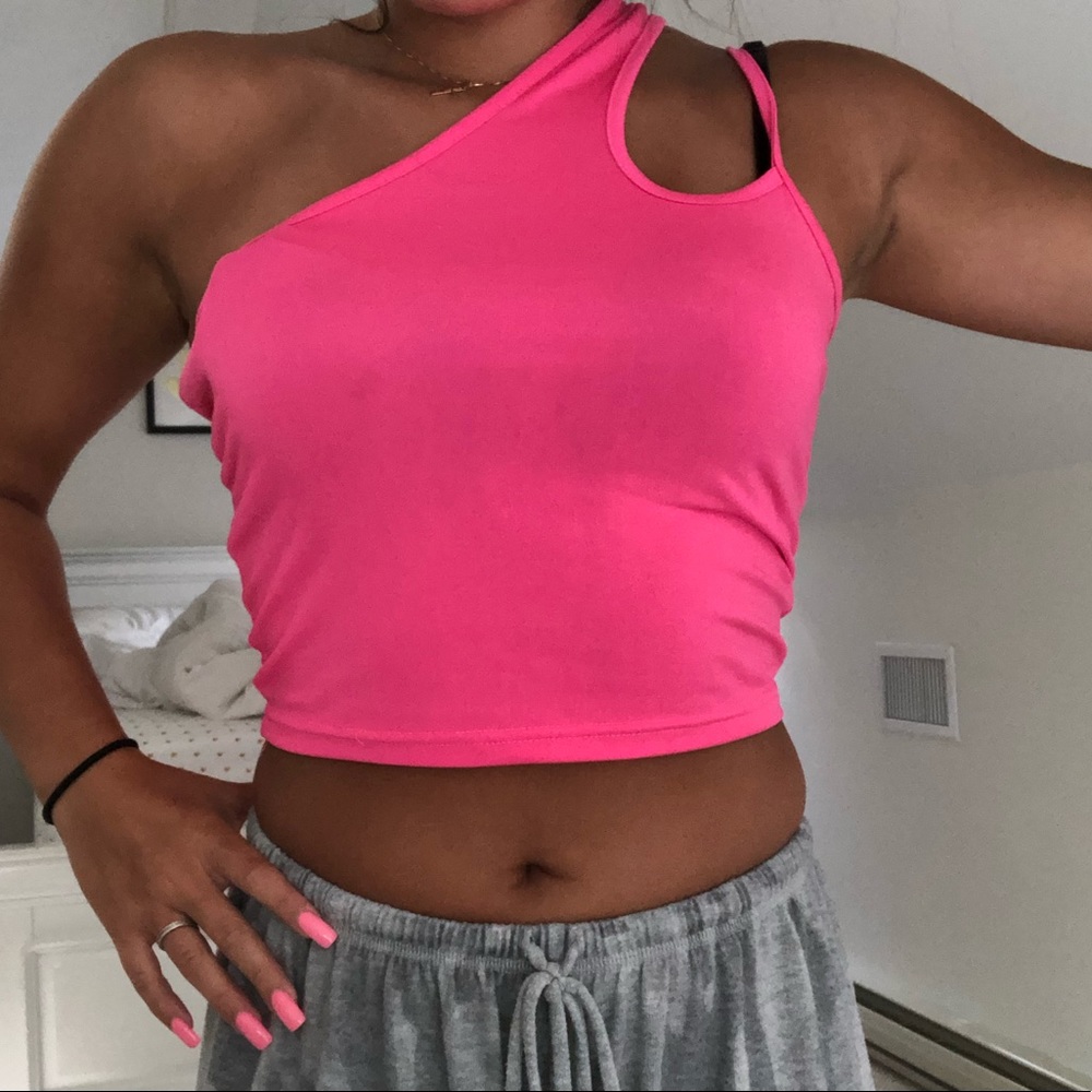 Neon pink crop top!!